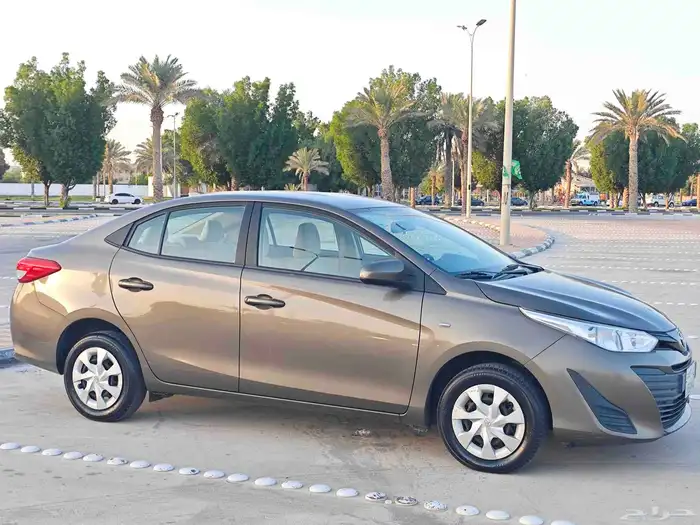 تويوتا يارس 2019 2