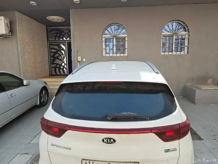 سبورتاج ديزل 2020 نظيف 3