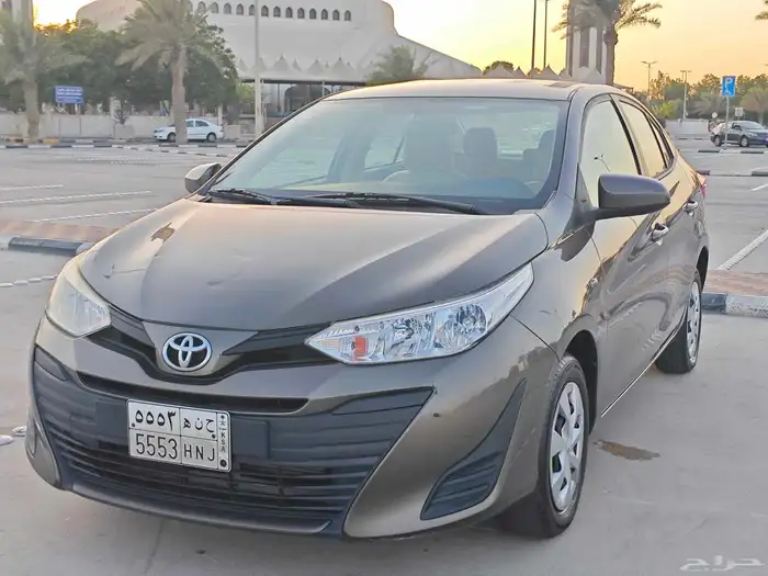 تويوتا يارس 2019 13