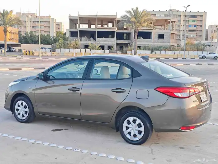 تويوتا يارس 2019 8