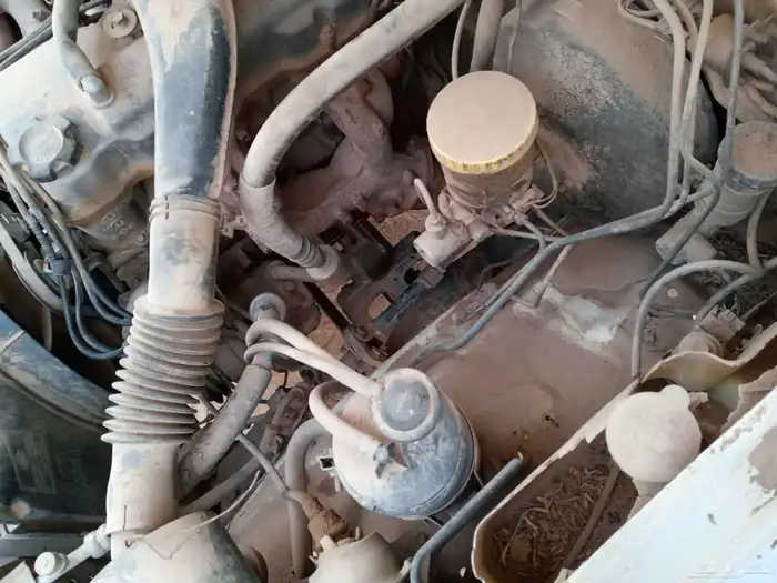 للبيع ددسن قطع غيار 4