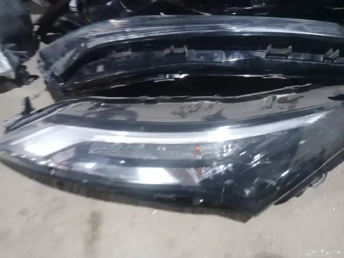 يتوفر لدينا شمعات مع لدات اكستريل 23 2425 أصلي وكاله مستخدم 1