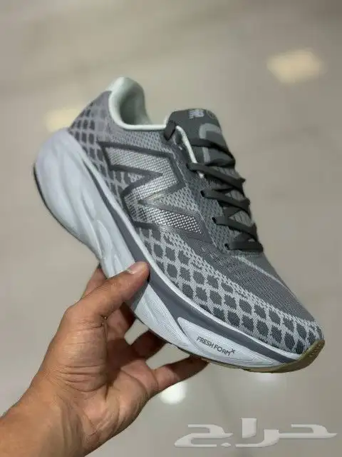 بوما. لويس فيتون. ديور. اسيكس. نيوبلانس ماستر 28