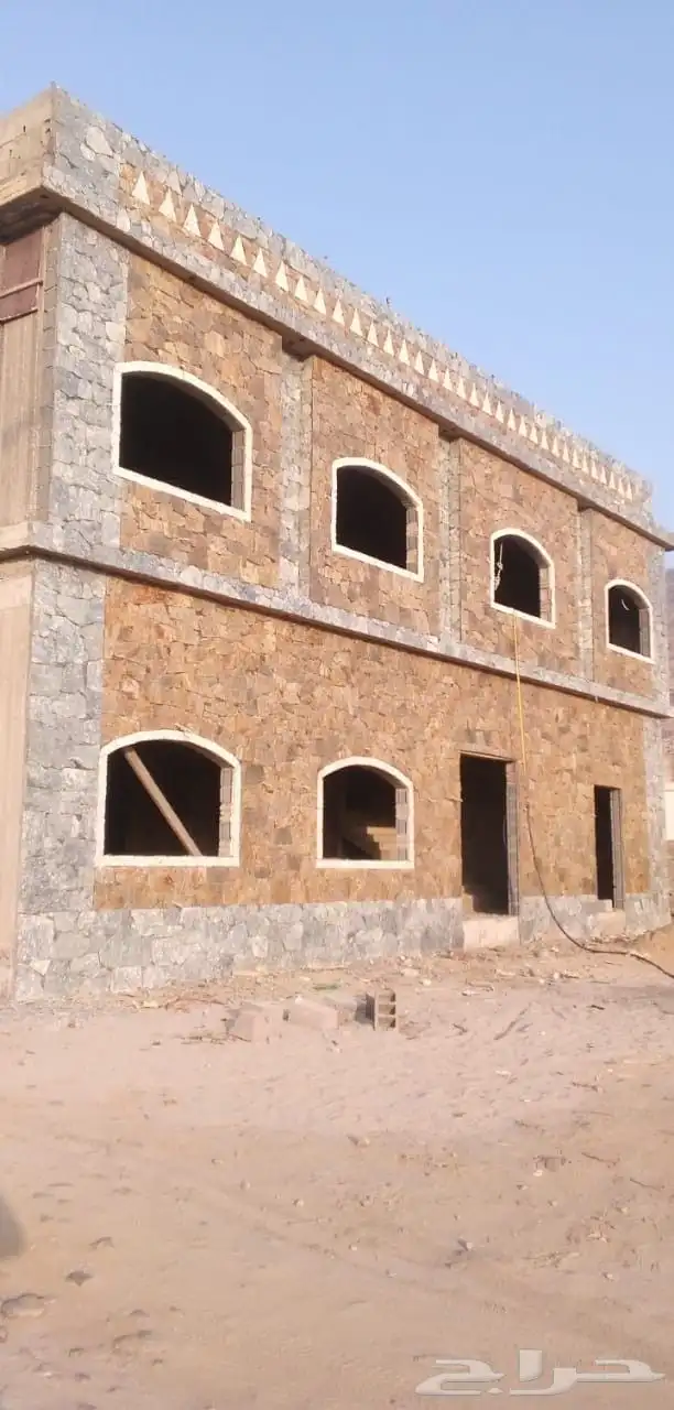 اسلام عليكم مقاول بنين حجر وتلبيس حجر في جميع منطق عسير 1