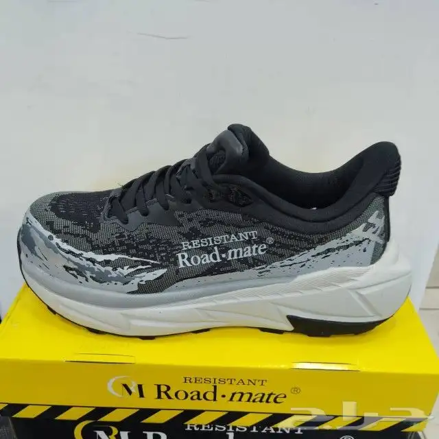 بوما. لويس فيتون. ديور. اسيكس. نيوبلانس ماستر 36