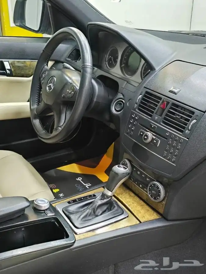 مرسيدس c200 موديل 2008 2