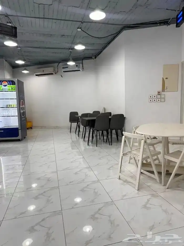 للبيع مطعم جمرة لهب 3