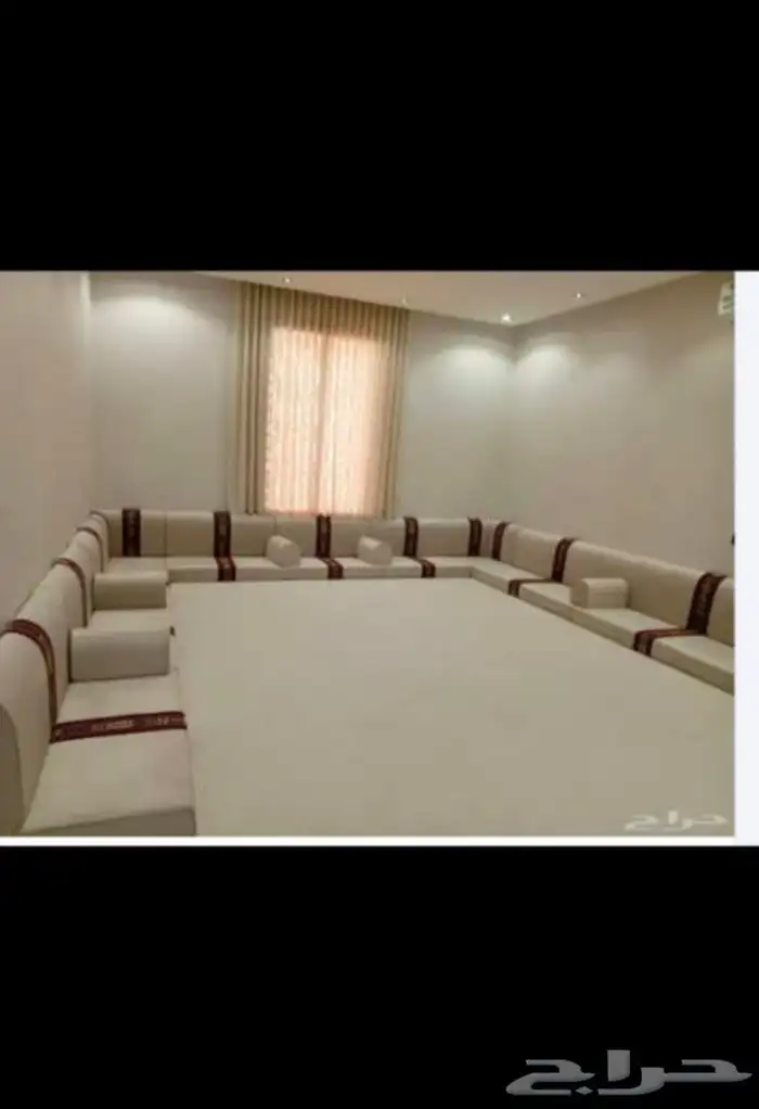 Upholstery and tailoring of curtains and seating areas 8