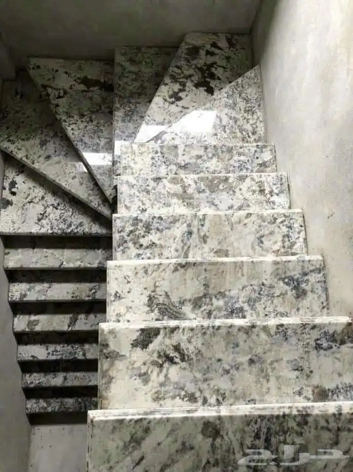 مبلط السراميك والرخام تسليم هندسي خبره 20عام 0