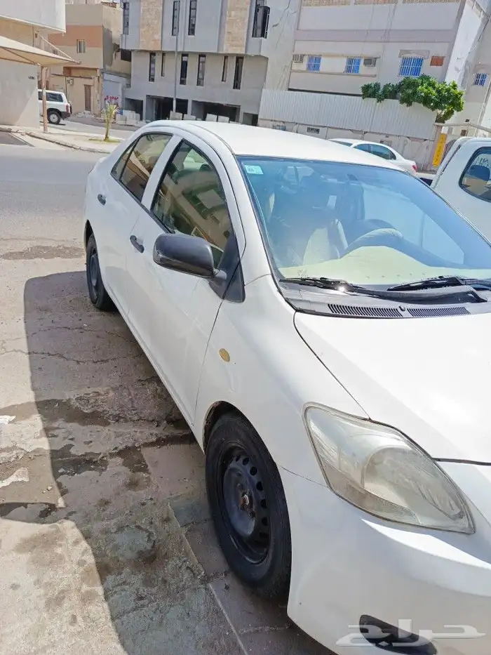 للبيع سياره يارس موديل 2009 3