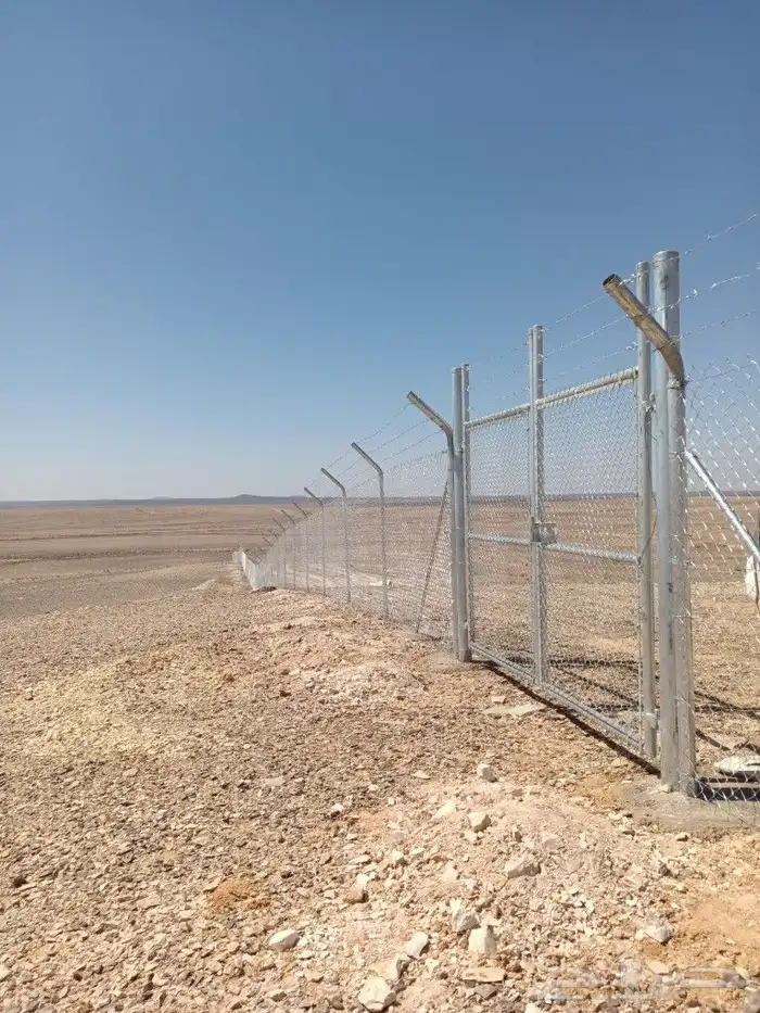 توريد وتركيب جميع انواع الشبوك والحجر 3