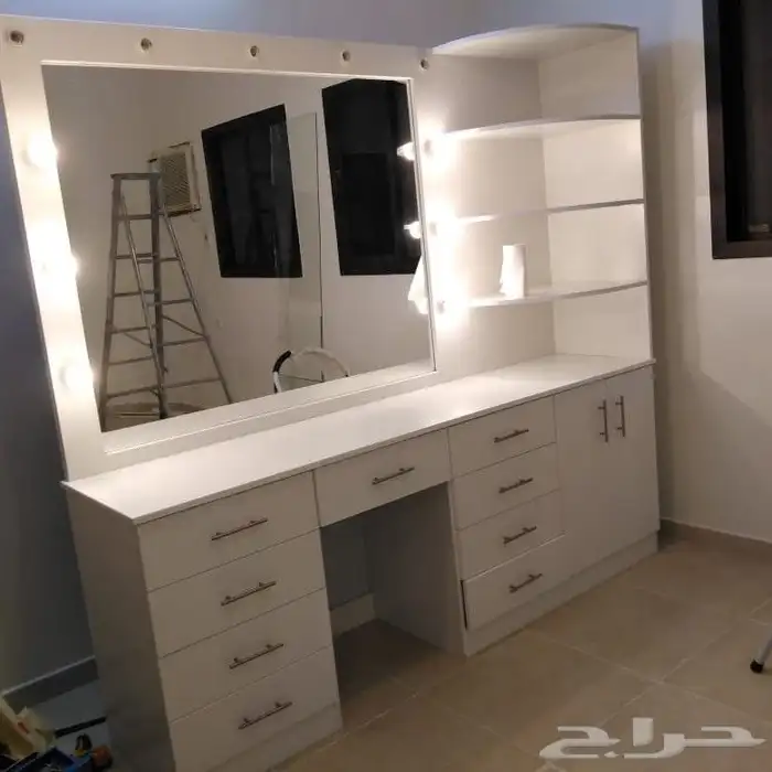 Wood decoration maintenance disassembly and assembly 1