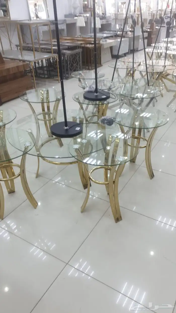 طاولات خدمه لدى الاختيار الافضل للأثاث 32