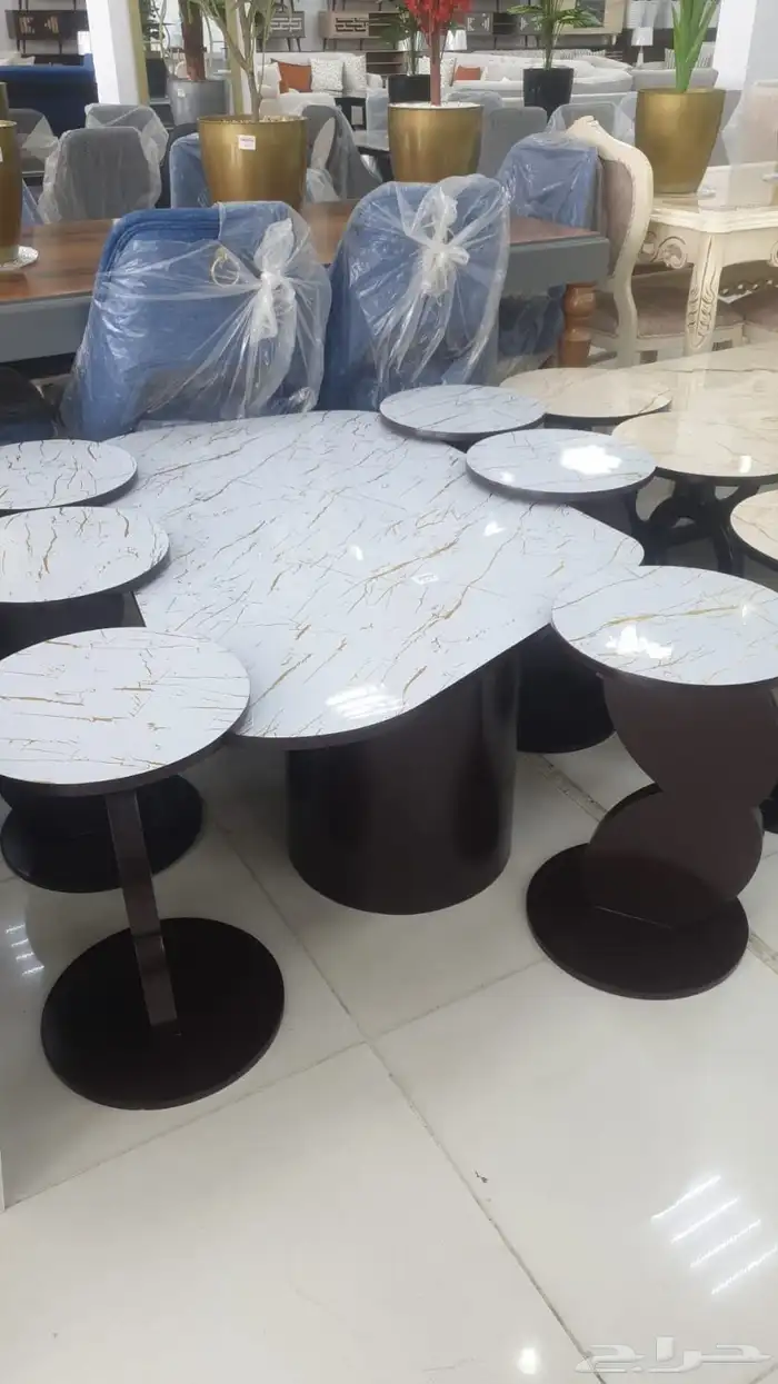 طاولات خدمه لدى الاختيار الافضل للأثاث 15