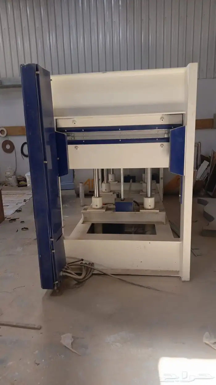 مكبس هيدروليك لورش ومصانع النجاره والاخشاب 0