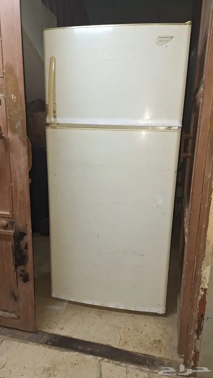 ثلاجة البيع 0