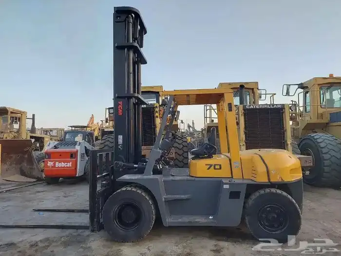 رافعات شوكية فوركلفت للايجار اليومي والشهري مشوار 2