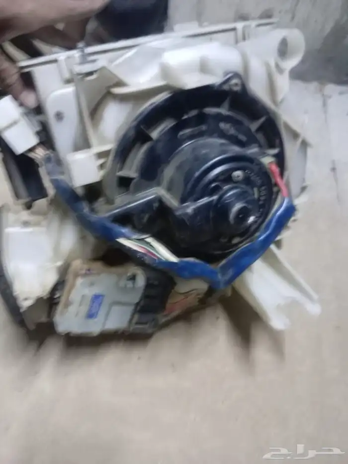 قطع لكزس مديل 400 LS 17
