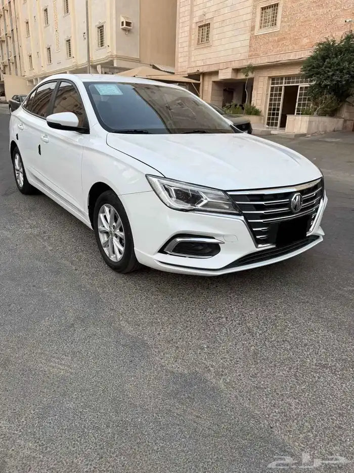ام جي 5 2023 استاندر 1