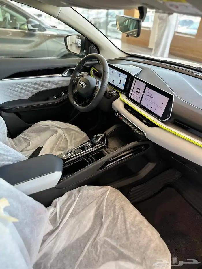 جيلي كولراي نص فل 2025 7