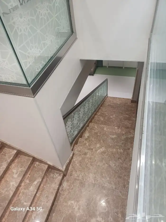 زجاج سكوريت قزاز 1