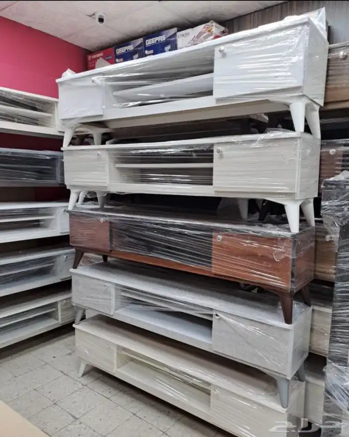 طاولات تلفزيون 1