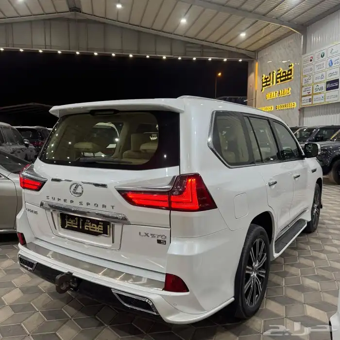 لكزس LX570 - سبورت - فل كامل - خليجي - 2021 9