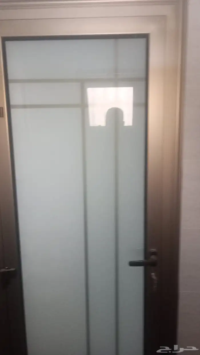 لصيانه ابواب شباب مطابخ 6