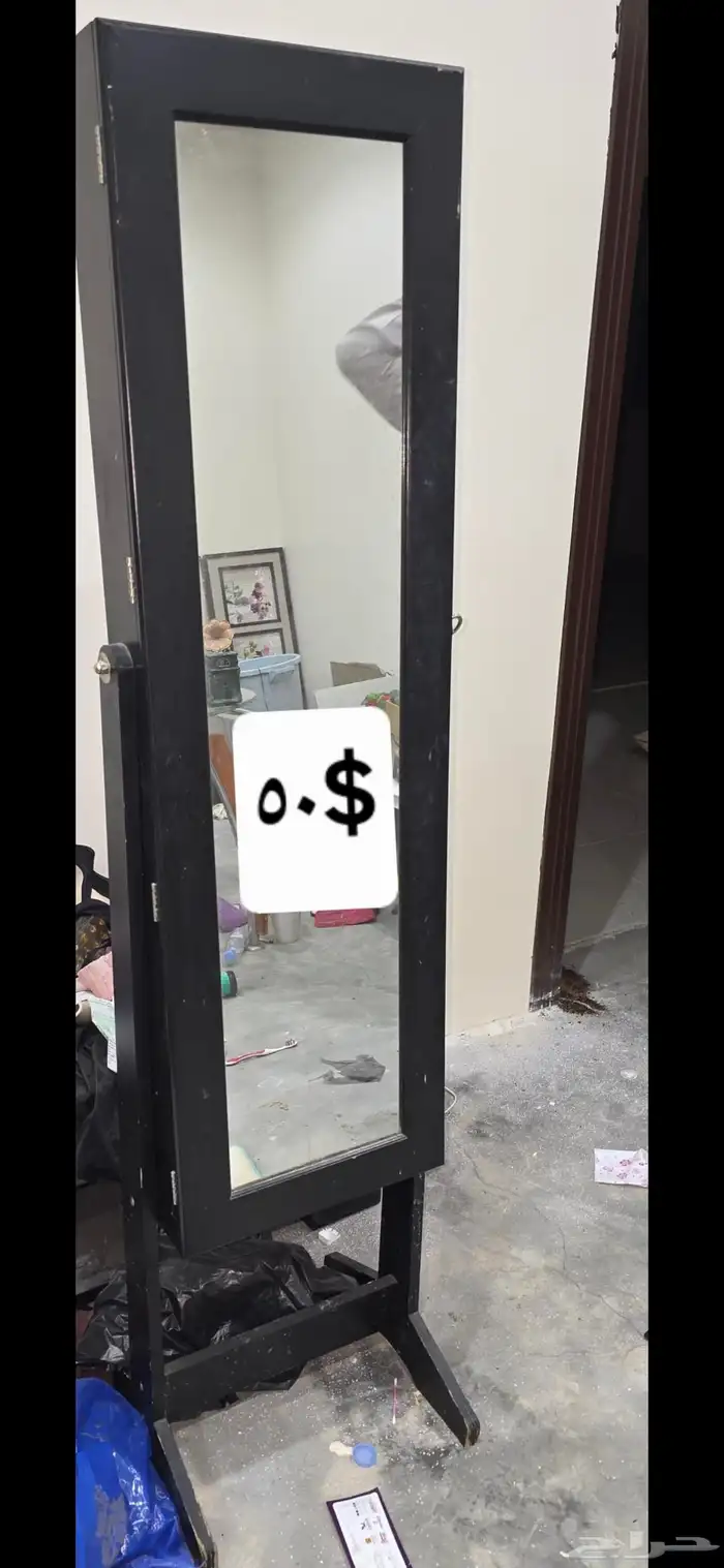 مرايه مع دولاب  طاولت تلفزيون  طاولت زجاجيه كبيره 1