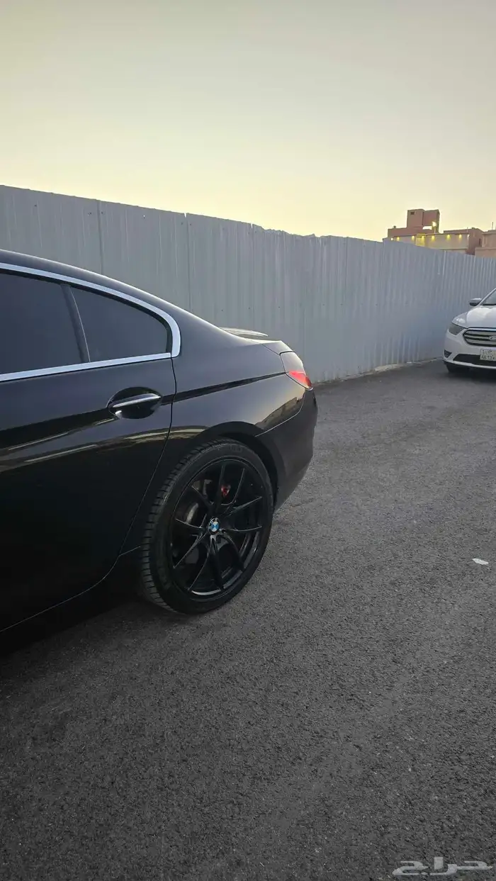 BMW 640i 2015 نظيفة جدا وممشى قليل 1