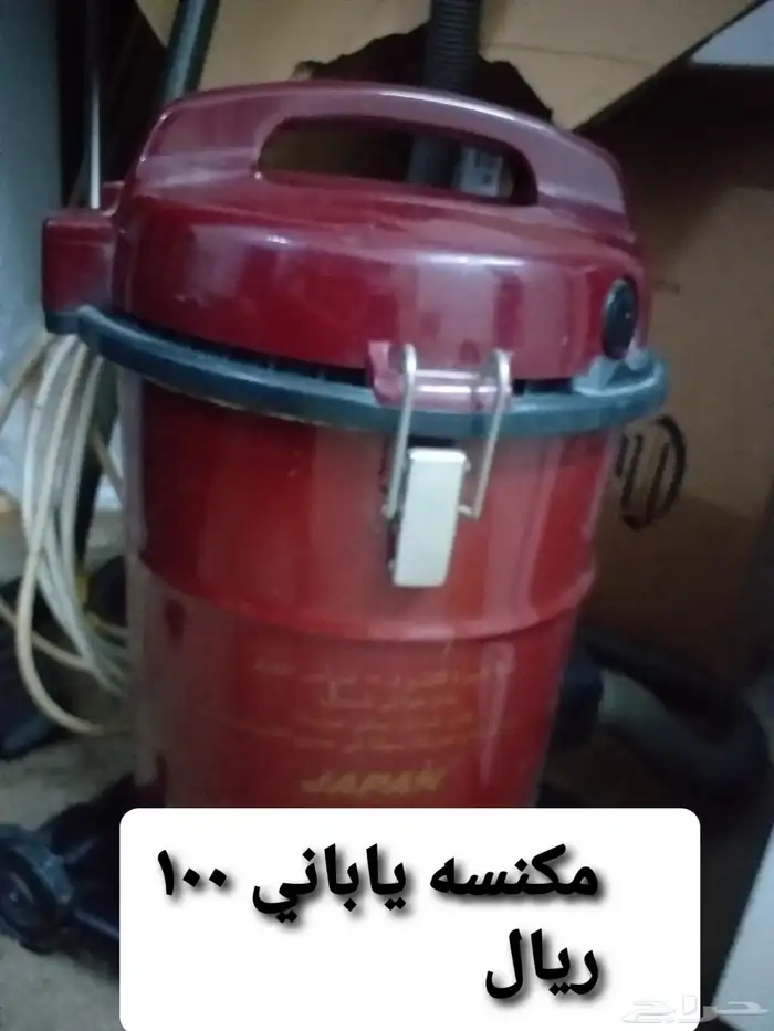 للبيع شاشه ومكتب ومكنسه وسجاده 0