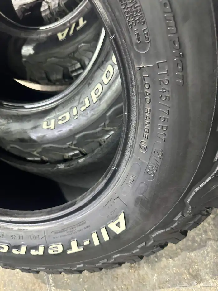 كفرات نص حجري بي اف جودرتش مقاس 245 75 17 11