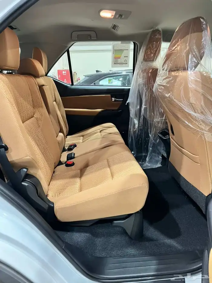 تويوتا فورشنر GX2. بنزين موديل 2025 7