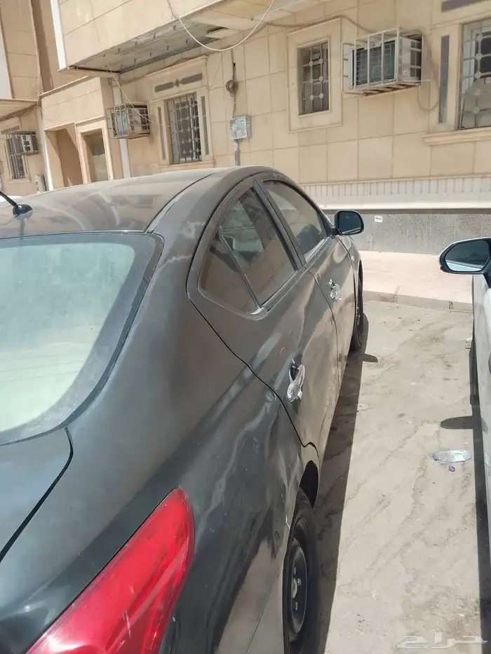 نيسان ص 0