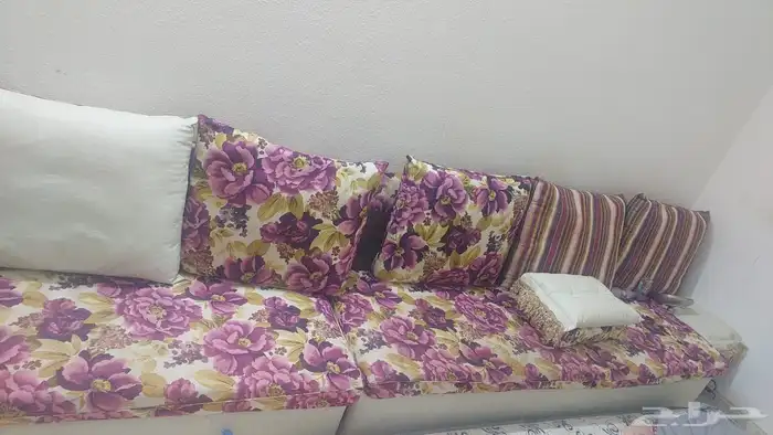 سرير نفر ومرتبه وانتريه ومكيف اسبلت 0