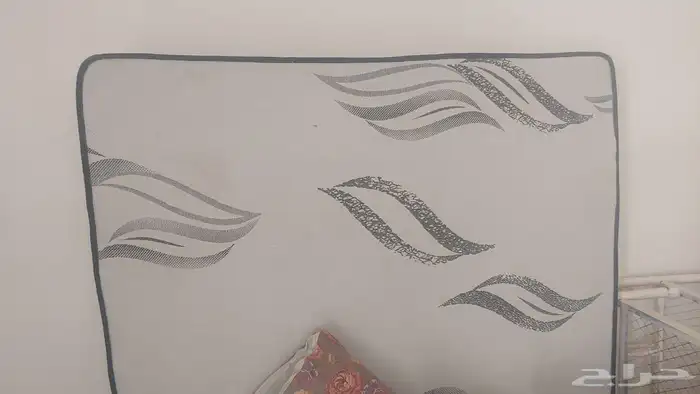 سرير نفر ومرتبه وانتريه ومكيف اسبلت 3