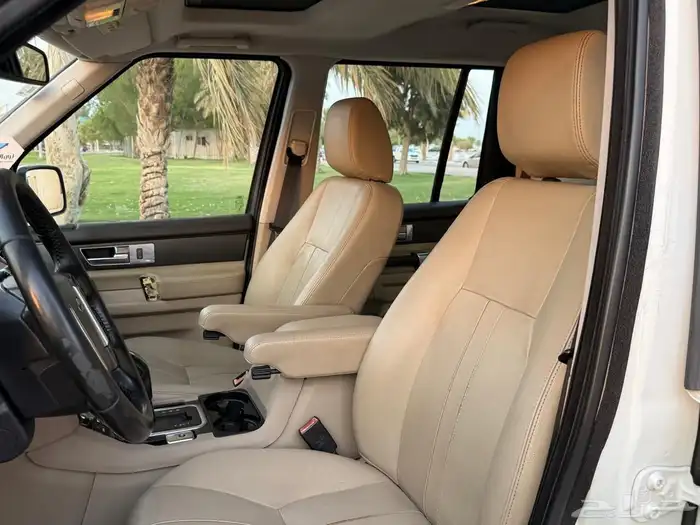 لاند روفر ديسكفري 2013Land Rover Discovery 23