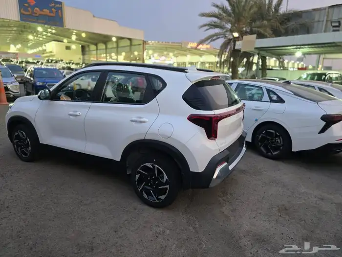 كيا سونيت 2024 GL الاهليه 5