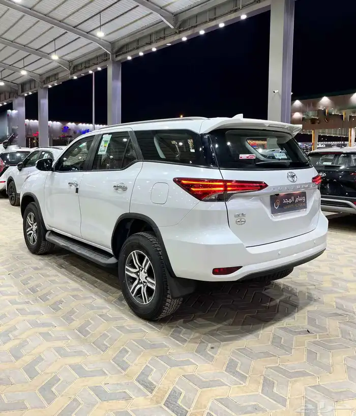 تويوتا فورشنر GX2. بنزين موديل 2025 8