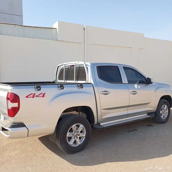 2022 المواصفات النوع MG T60 الموديل 2022 اللون فضي 3