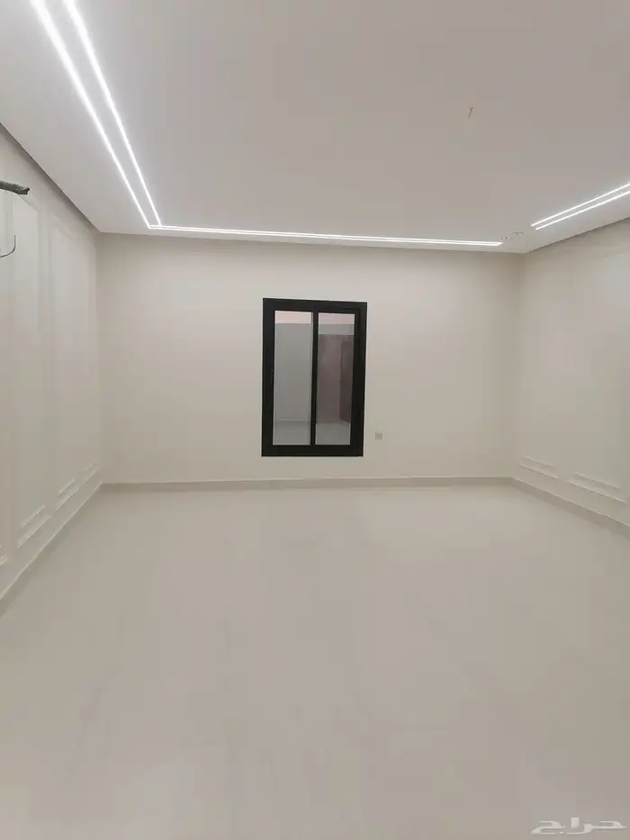 للبيع عماره دور جديد تشطيب شخصي مخطط الشروق 12