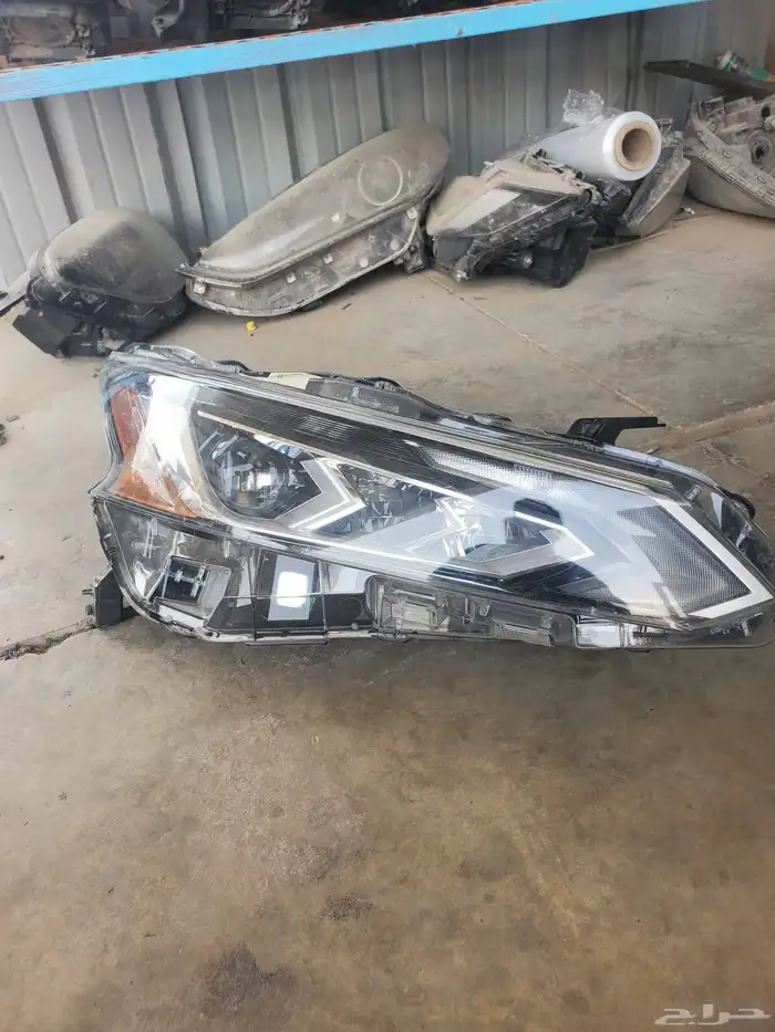 شمعه نيسان التيما موديل 2020_2024.شمعه اصليه وكاله على الشرط 0