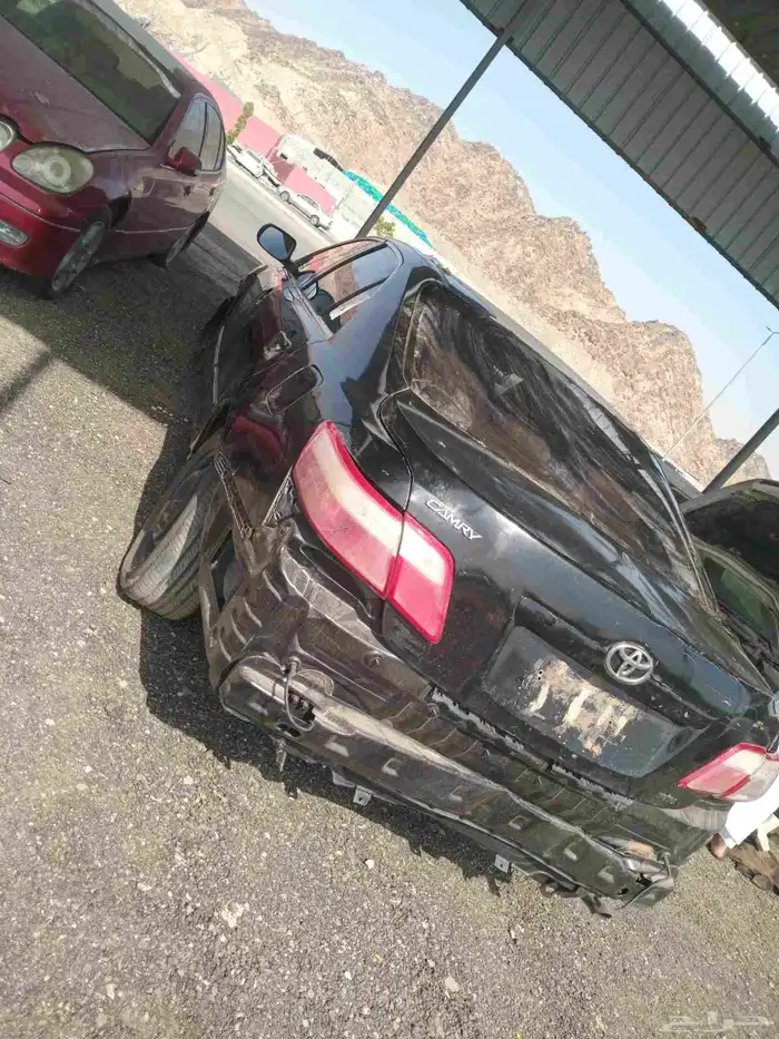 تيوتا كامري 2010قطع غيار فقط 4