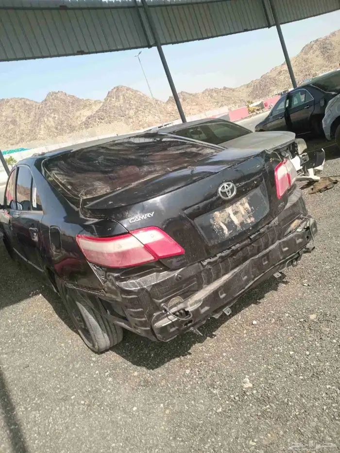 تيوتا كامري 2010قطع غيار فقط 5