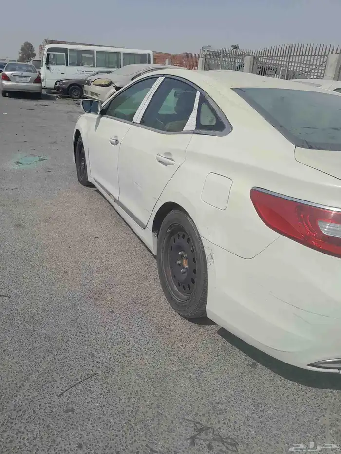 هوندا ازيرا 20152015 1