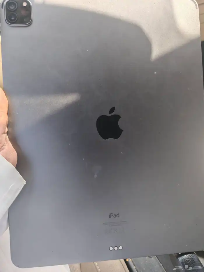 ايباد 12.9 الجيل الرابع 1