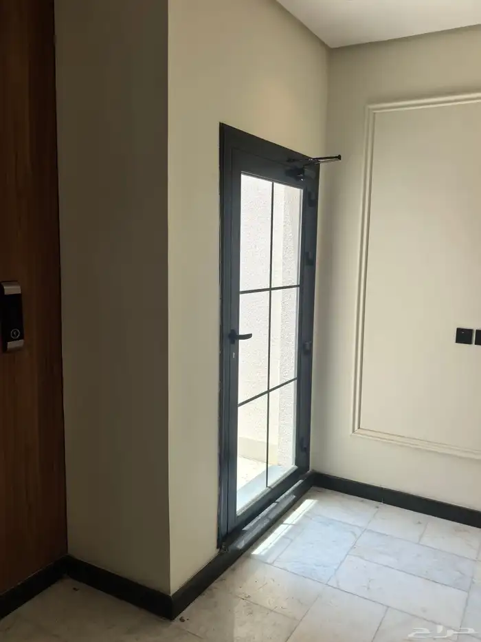 المنيوم وزجاج 3