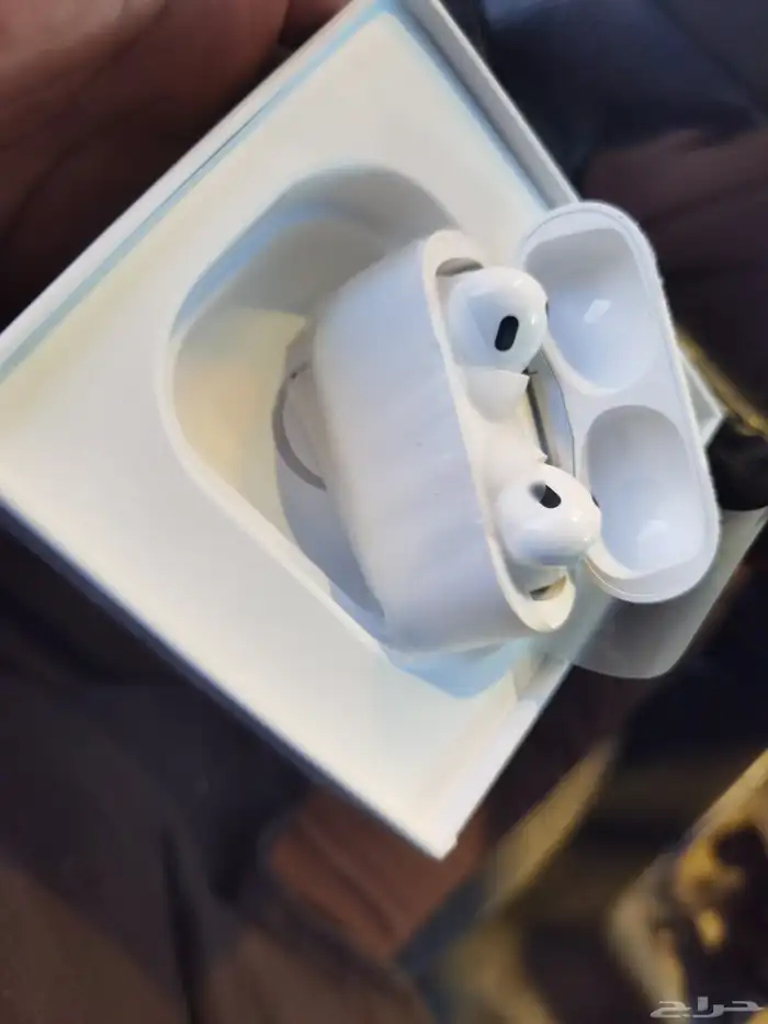 سماعة ابل ايربودز برو الاصدار الجديد ميزت عزل الصوت. 3