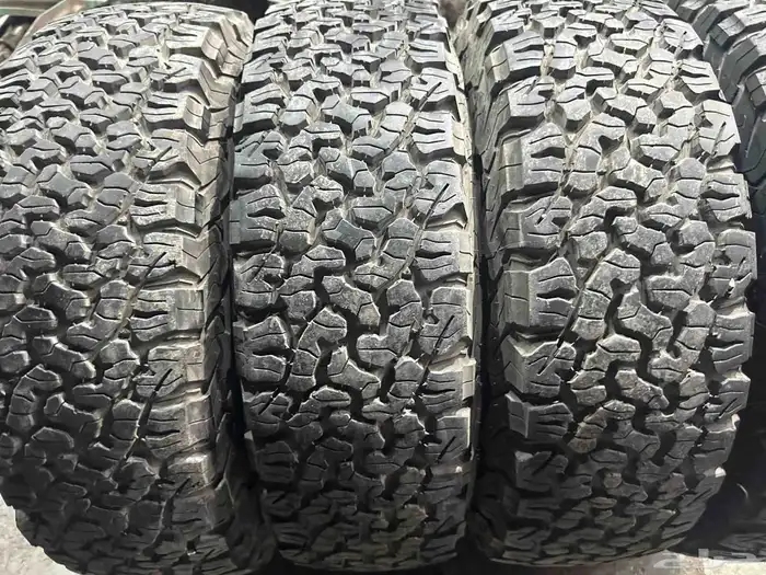 كفرات نص حجري بي اف جودرتش مقاس 245 75 17 8