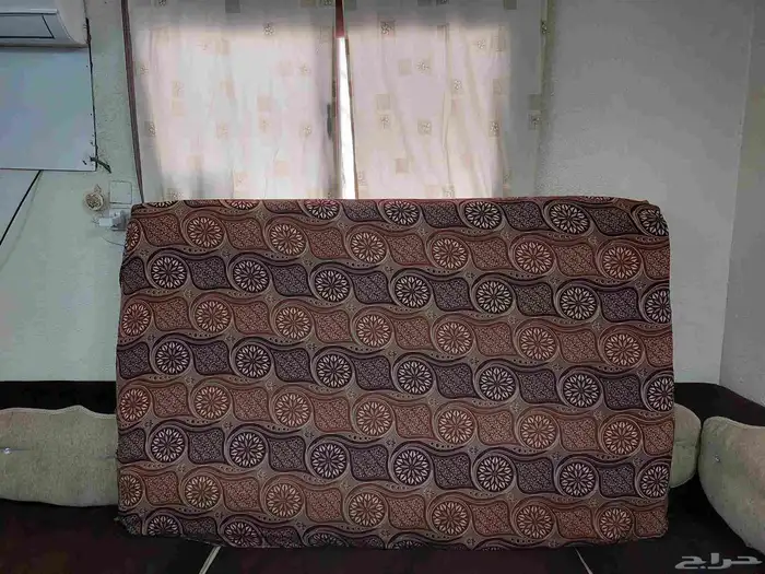 مرتبه سرير نفر ونص للبيع المستعجل 1
